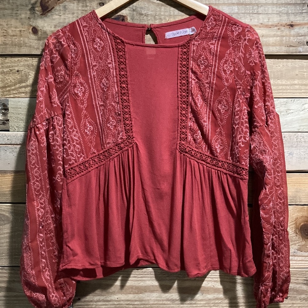 TAYLOR & SAGE Lace Boho Gauze Top S. B - Picture 2 of 9
